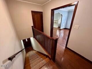 Building Photo - 1206 Huntington Dr