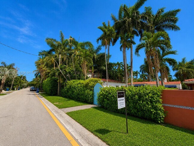 Foto del edificio - 265 Palm Ave