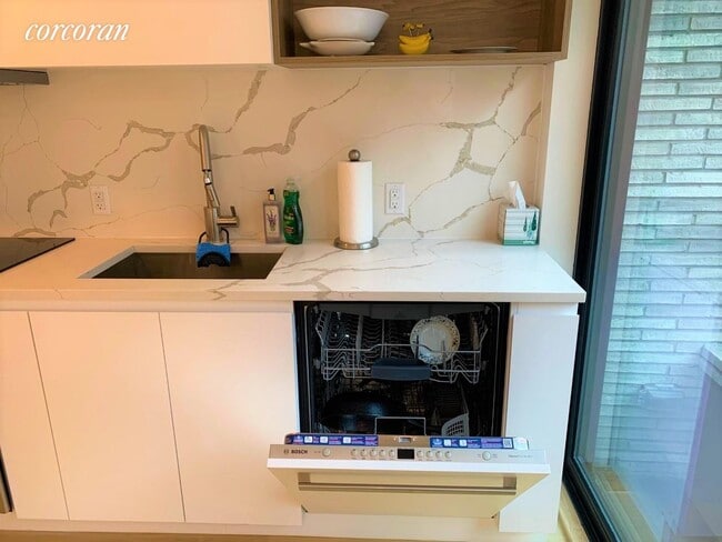 Foto del edificio - 141 Green St