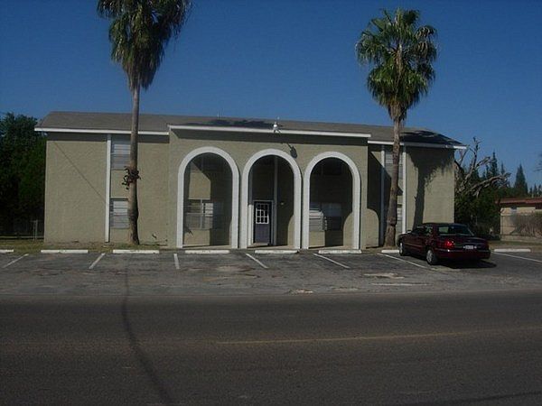 Building Photo - 221 Mary Lou Dr