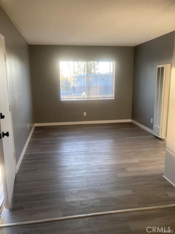 Building Photo - 528 N Batavia St