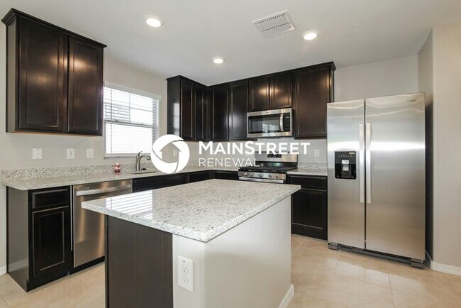 Foto del edificio - 3 Bedroom Pet-Friendly Home in Phoenix, AZ with Main Street Renewal