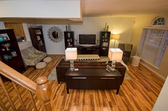 Foto del edificio - 17632 Potter Bell Way