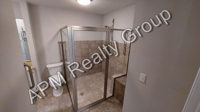 Building Photo - 1615 S Beltline Blvd
