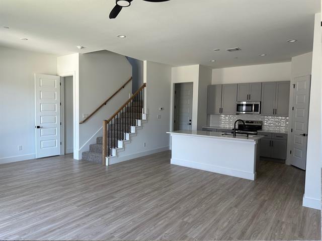 Foto del edificio - 8910 Lowell St