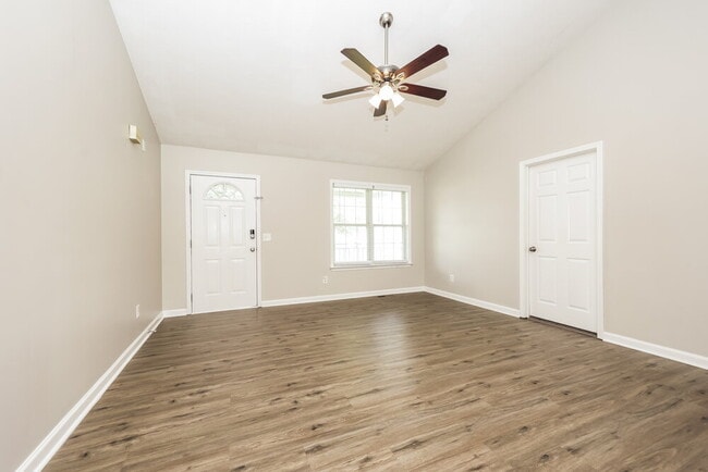 Building Photo - 1201 Welsh Dr