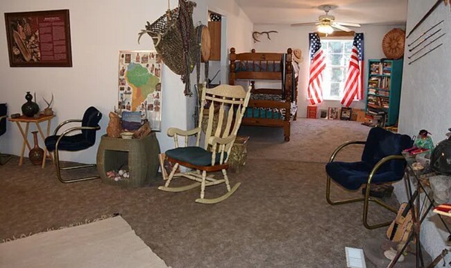 Building Photo - 481 Enchanted Forest Loop