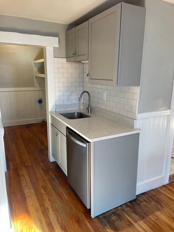 Building Photo - 82 Brantwood Rd