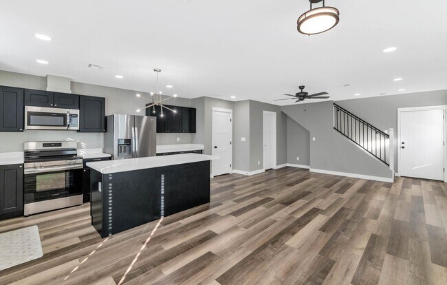 Foto del edificio - 2509 E Broadway Rd