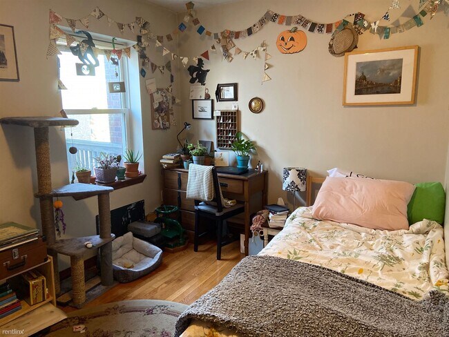 Foto del edificio - 2 br, 1 bath Apartment - 1003 S 3rd Street