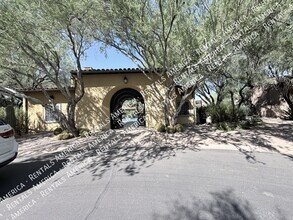 Building Photo - 20704 N 90th Pl