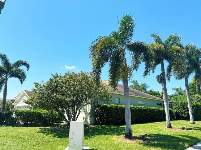 Foto del edificio - 8812 30th St E