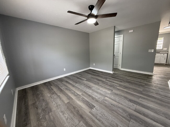 Building Photo - 1/2 off one month.   Call for details. Newly renovated section 8 welcome!!! "Beautiful 2-Bed Have...