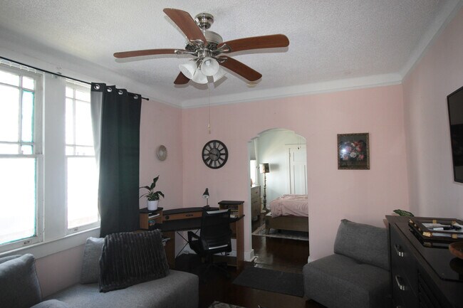 Foto del edificio - 1562 N Dorgenois St