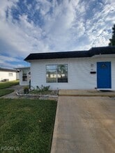 Building Photo - 45 Tangelo Ct