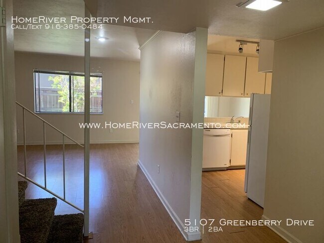Building Photo - 5107 Greenberry Dr