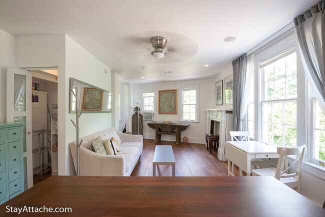 Foto del edificio - 2531 Q St NW