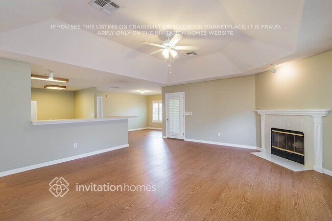 Foto del edificio - 521 Sparrow Branch Cir