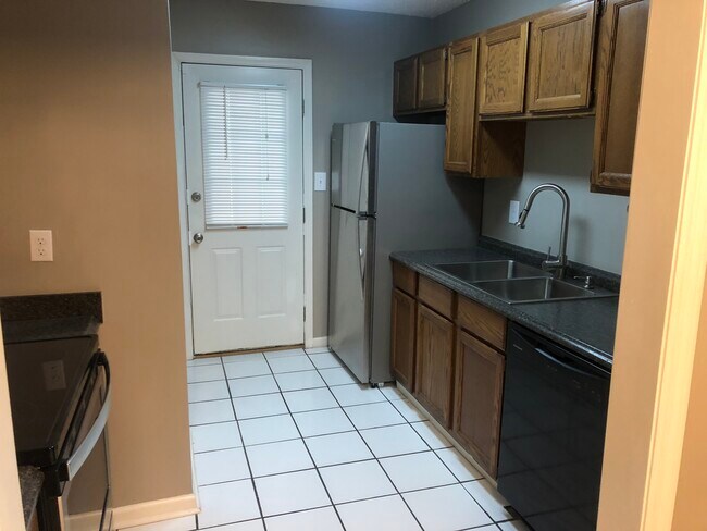 Foto del edificio - 4067 Coopers Hill Dr SE