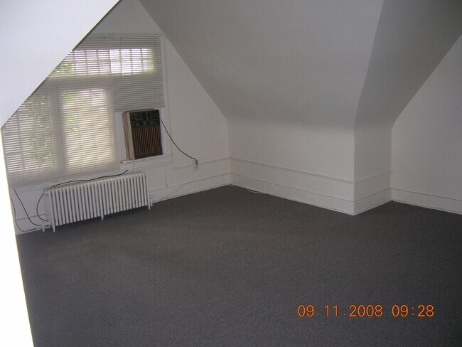 Foto del edificio - 323 N Hartley St