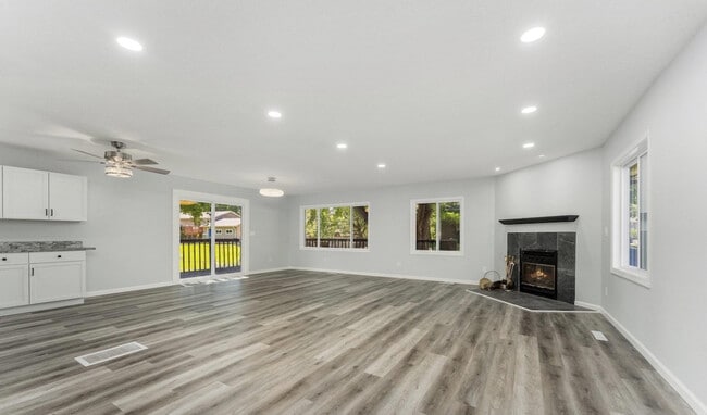 Upstairs living room - 5505 W 45th St