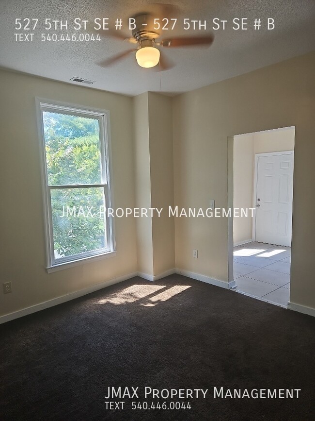 Building Photo - This property has a no security deposit op...