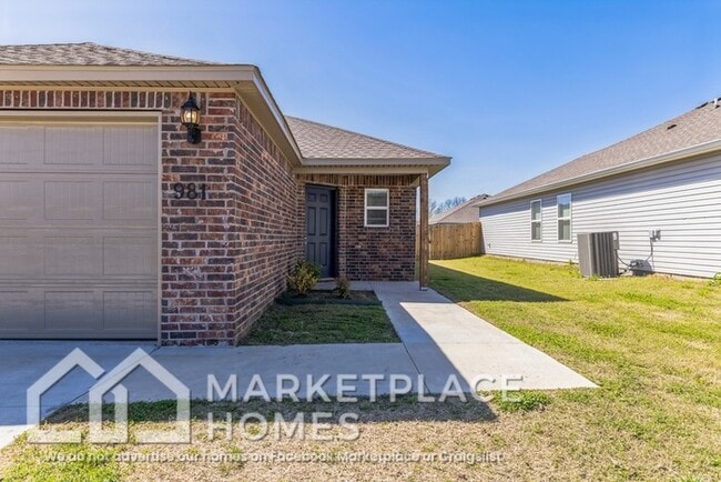 Photo - 981 E Starling St House