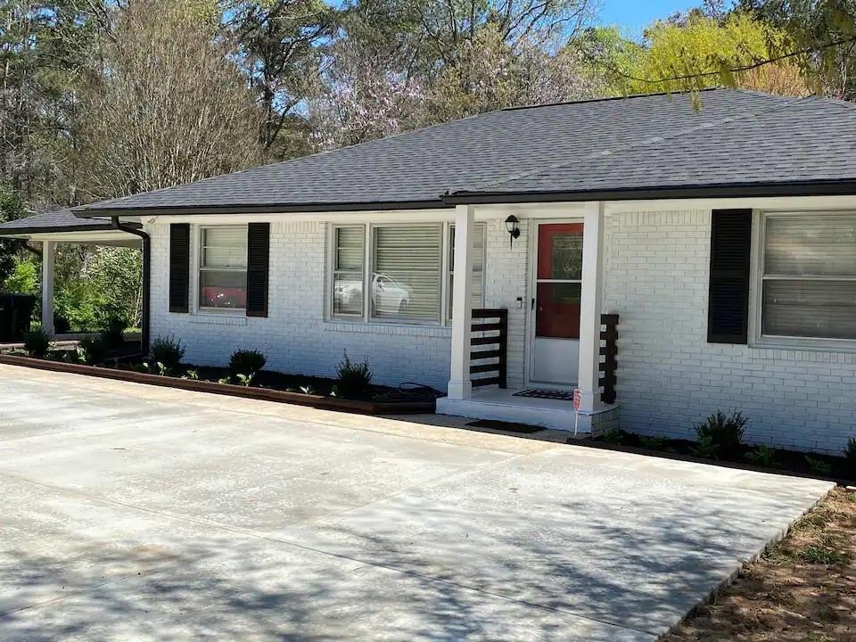 Foto principal - 86 Cooper Lake Rd SE