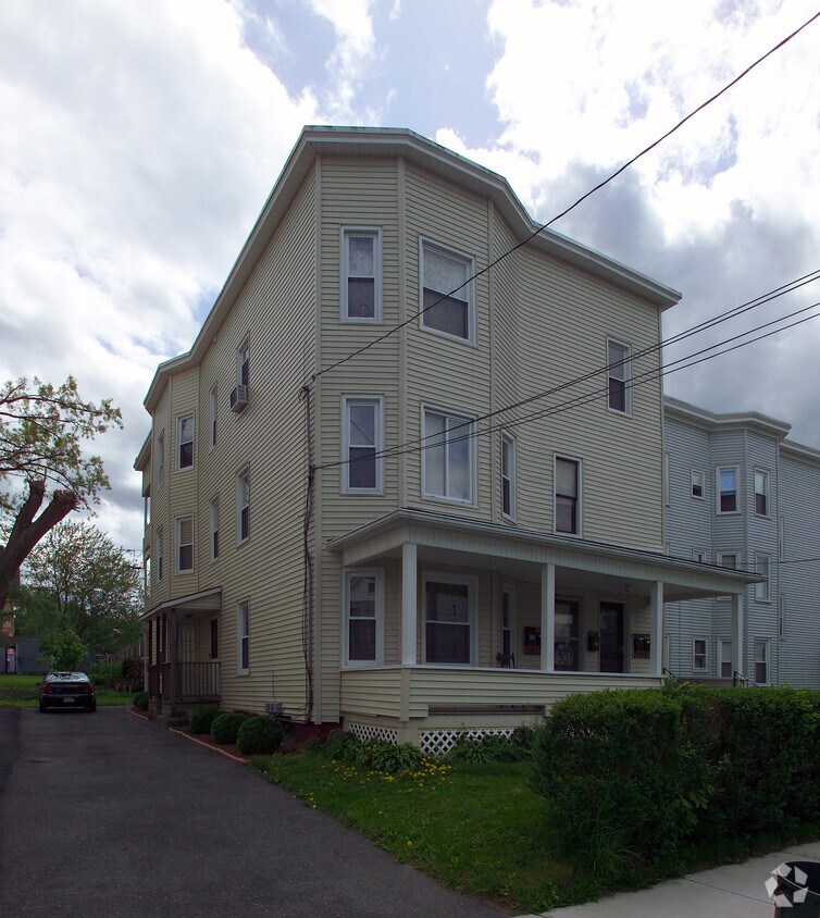 Building Photo - 44 Ames Ave