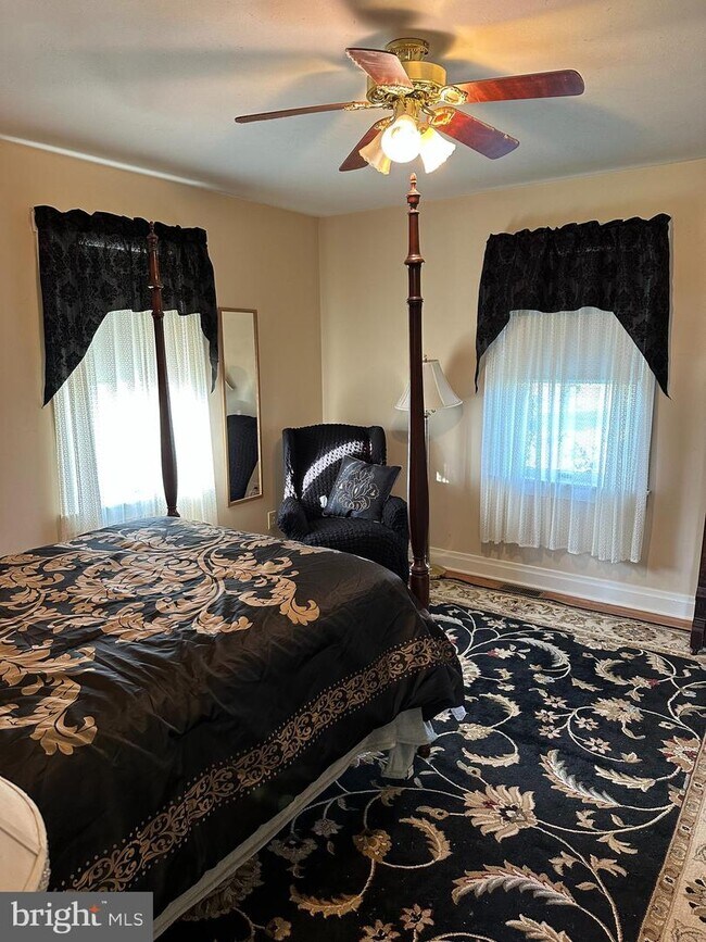 10093 Shale Rd, Shippensburg, PA 17257 Room for Rent in Shippensburg