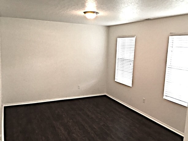 Foto del edificio - 9707 W Brogan Dr