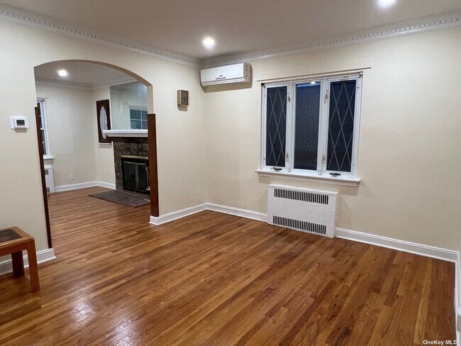 Foto del edificio - 58-20 217th St