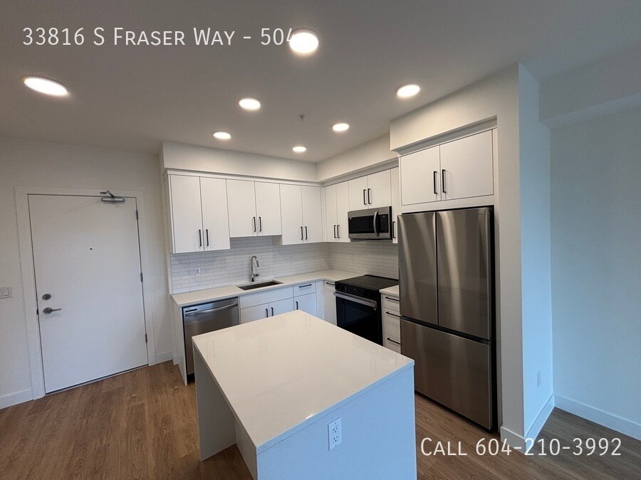 Primary Photo - Top-Floor Unit in Downtown Abbotsford