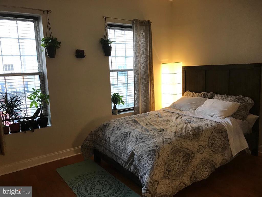 Foto principal - 906 Arch St
