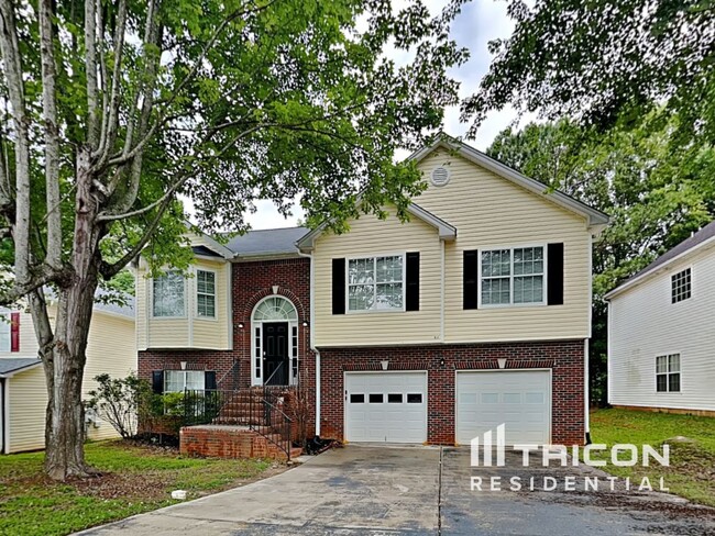 Foto del edificio - 957 Ashton Oak Cir
