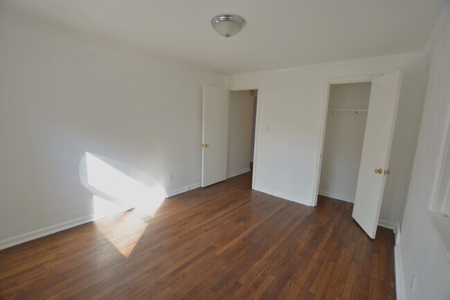 habitación 1 - 212 West St