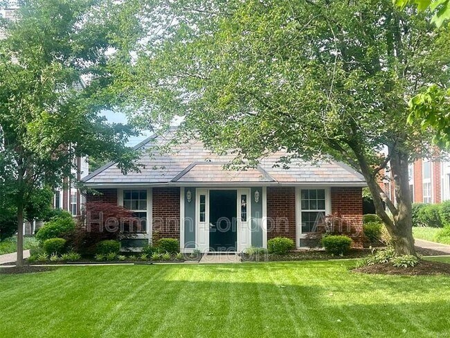 Foto del edificio - 4225 W Pine Blvd