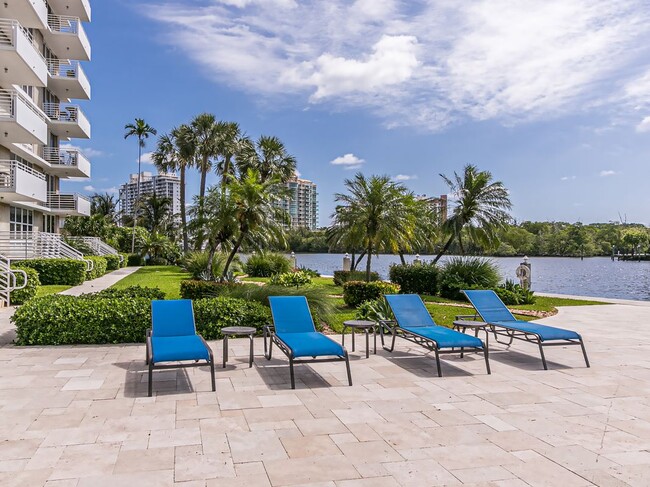 Foto del edificio - 888 Intracoastal Dr