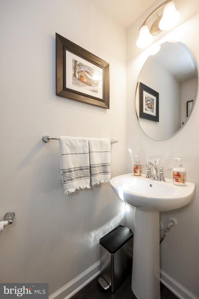 Foto del edificio - 101 Simmons Aly