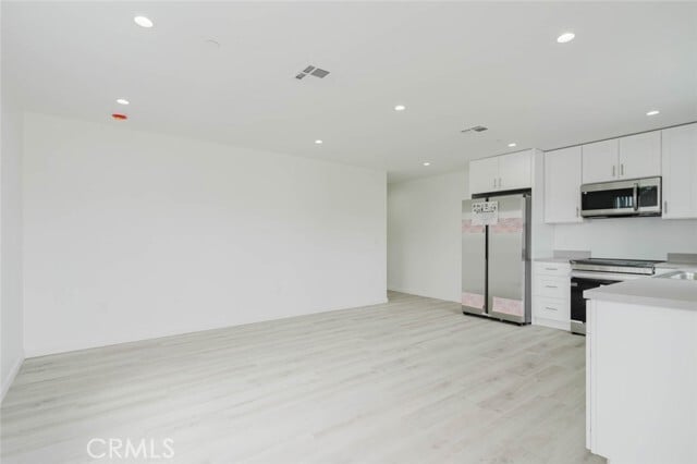 Building Photo - 10938 Olinda St