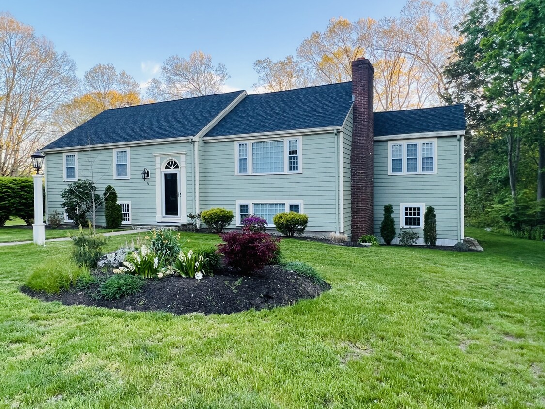 Foto principal - 14 New Meadow Rd