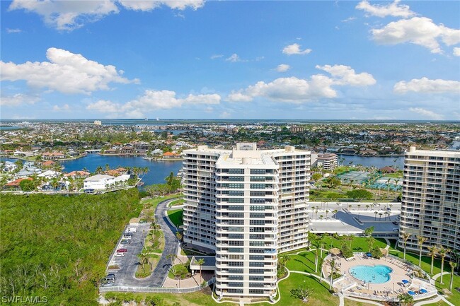 Building Photo - 440 Seaview Ct
