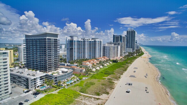 Photo - 5875 Collins Ave Apartment