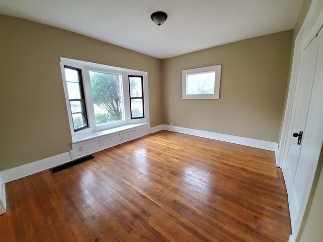 Foto del edificio - 240 Hazelwood Terrace Down