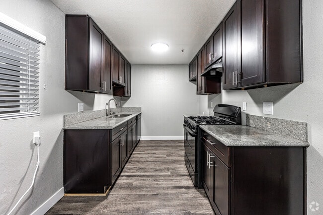 Interior Photo - Sereno Hills