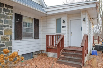 Building Photo - 247 Albany Ave