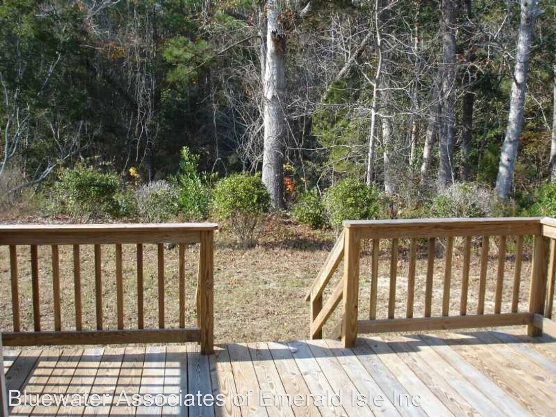 Building Photo - 3 br, 2 bath House - 130 Joan's Haven