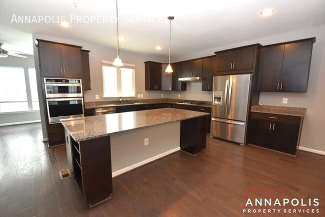 Photo - 7736 Cresap Ln Townhome