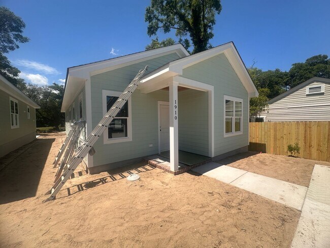 Foto del edificio - New Construction 3 Bedroom Home