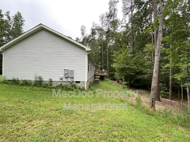 Foto del edificio - 5404 Trimmingham Ct